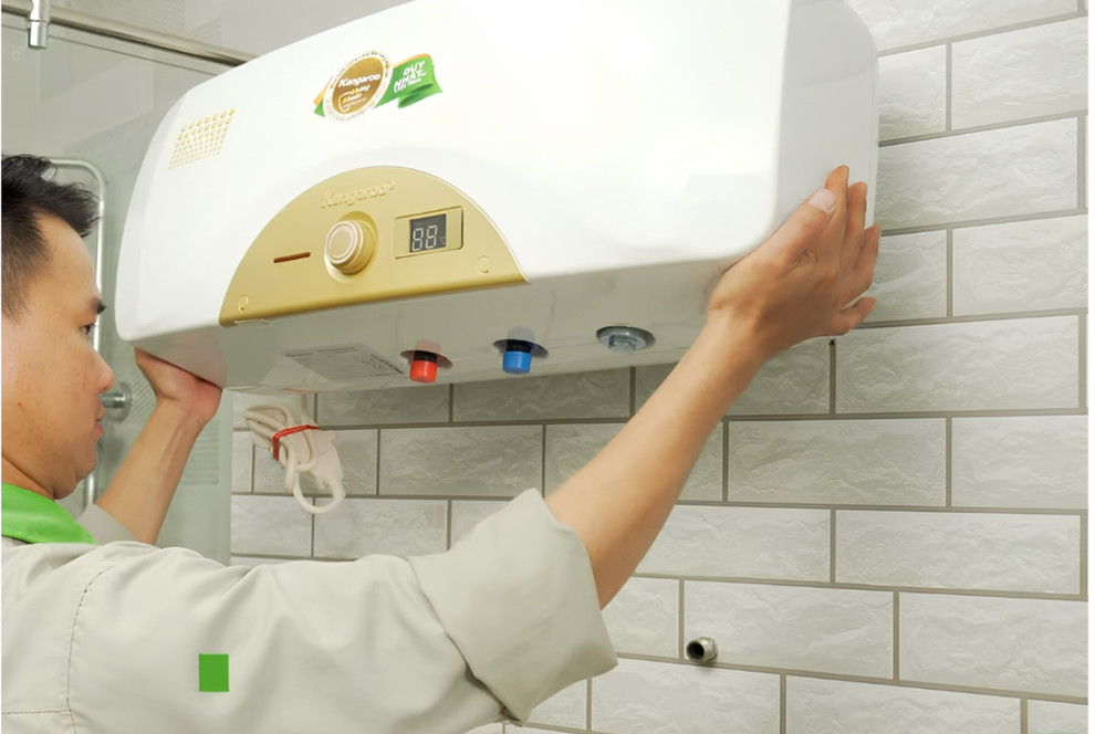 Treo bình nước nóng gián tiếp lên giá đỡ
