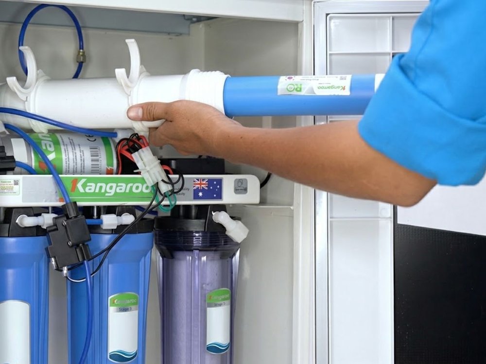 Thay lõi lọc mới sai kỹ thuật là nguyên nhân phổ biến khiến máy lọc nước bị e khí